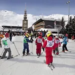 Belambra Clubs Les Menuires - Neige Et Ciel Отель Сен-Мартен-де-Бельвиль